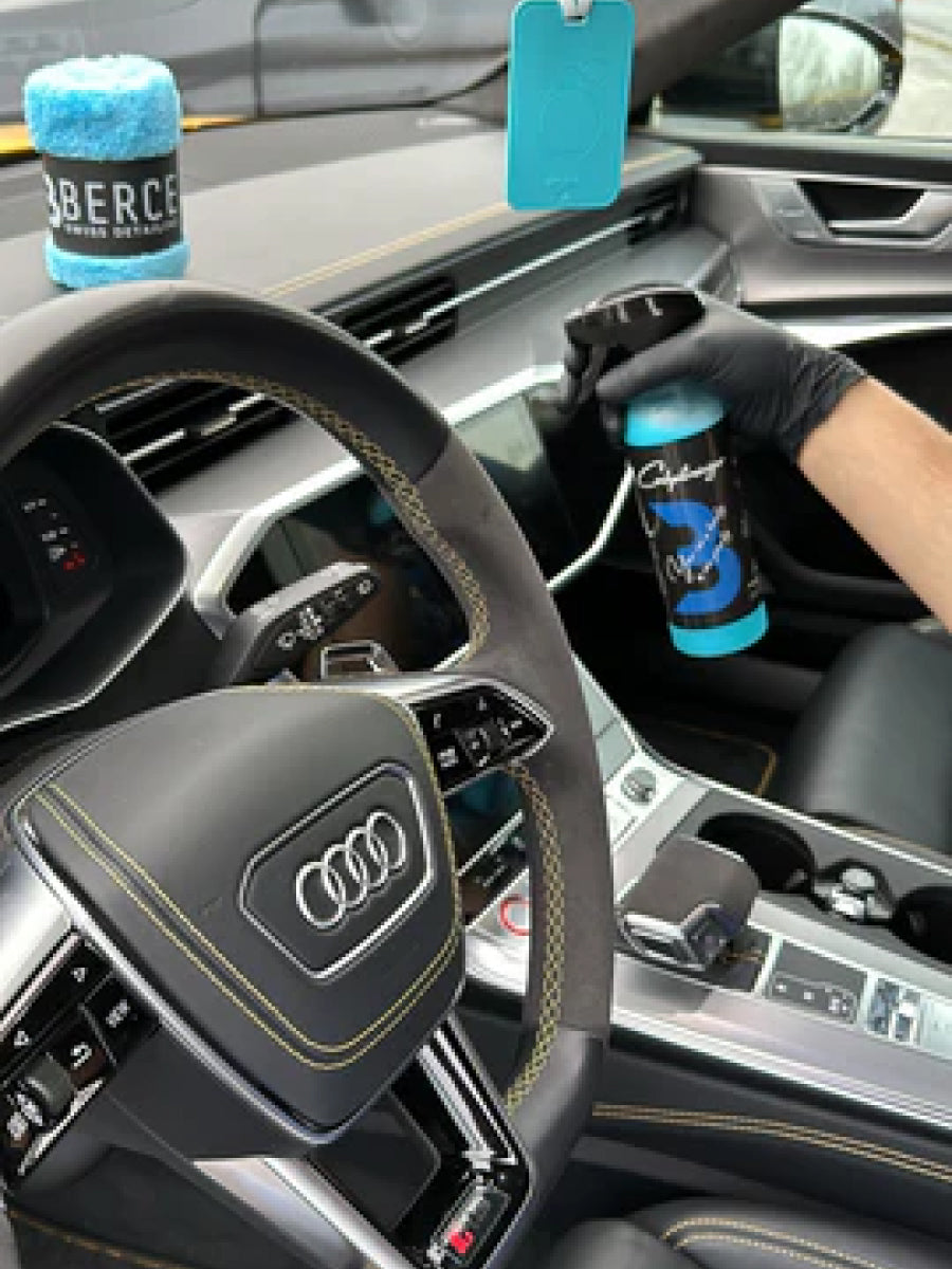 BERCE Cockpitreiniger 500 ml– Seidenmattes Finish & Anti-Statik-Effekt